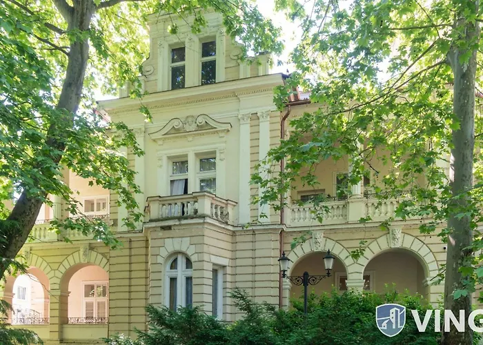 Jokai Villa